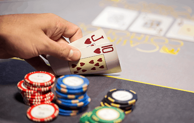 Học cao thủ cách chơi Poker như thế nào?