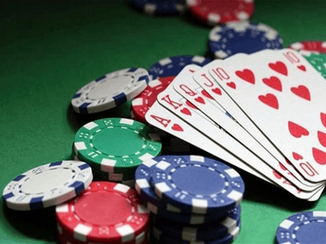Những thủ thuật giúp bạn bá đạo khi nhập môn Poker