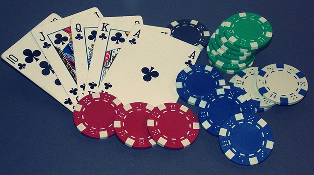 Chơi Poker với sự tự tin hơn để tăng cao tỷ lệ thắng cược